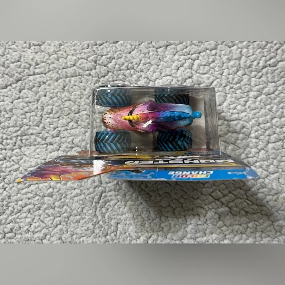 Monster Jam Mud Blasters Sparkle Smash Color Change Monster Jam Truck